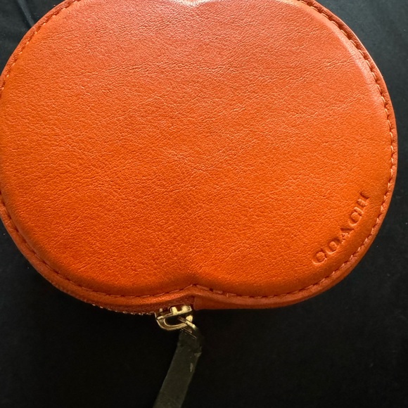 Limited Edition • COACH Jack-O-Lantern Coin Purse!🎃🧡 - Picture 14 of 15